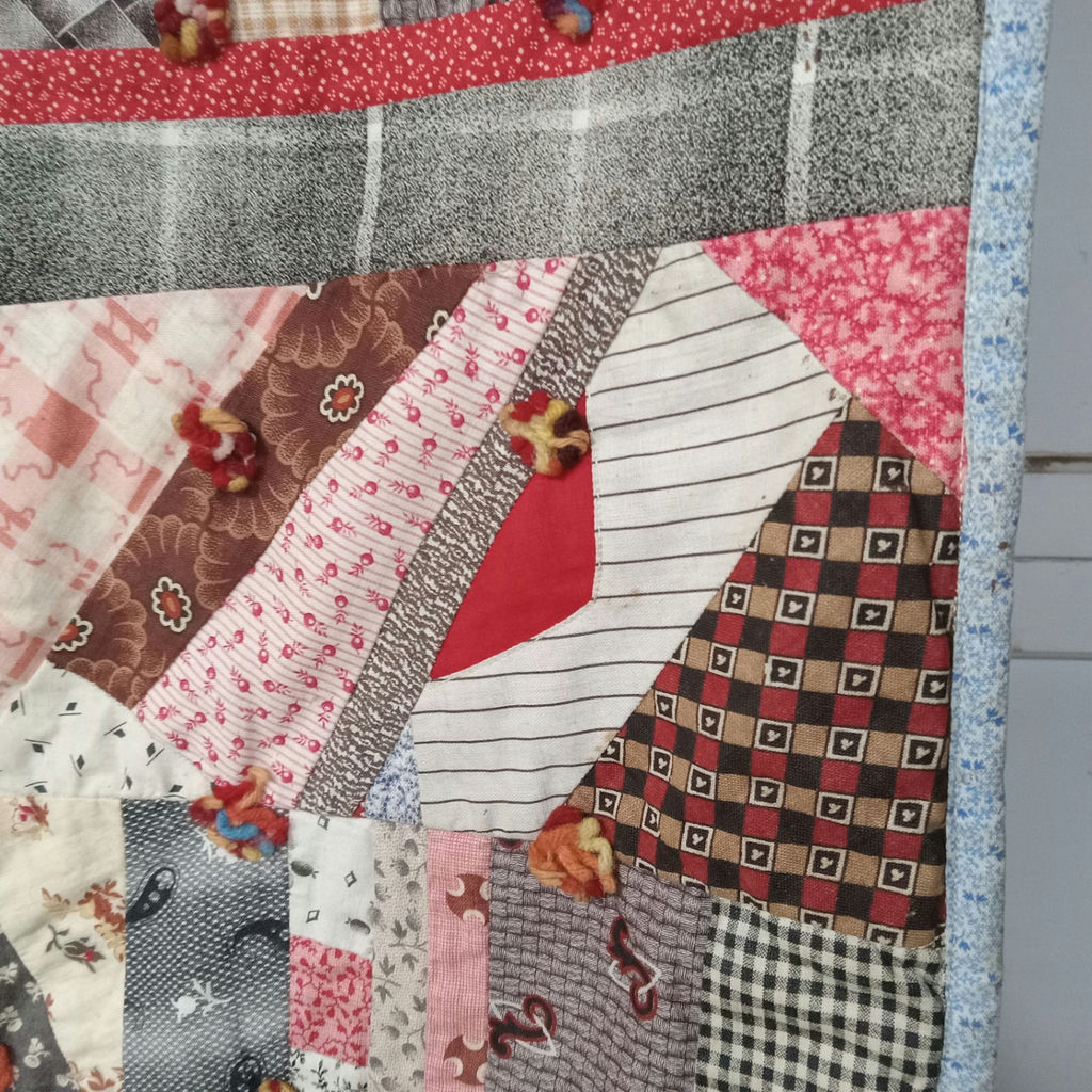 Vintage Handmade Crazy Quilt - image 5 of 7