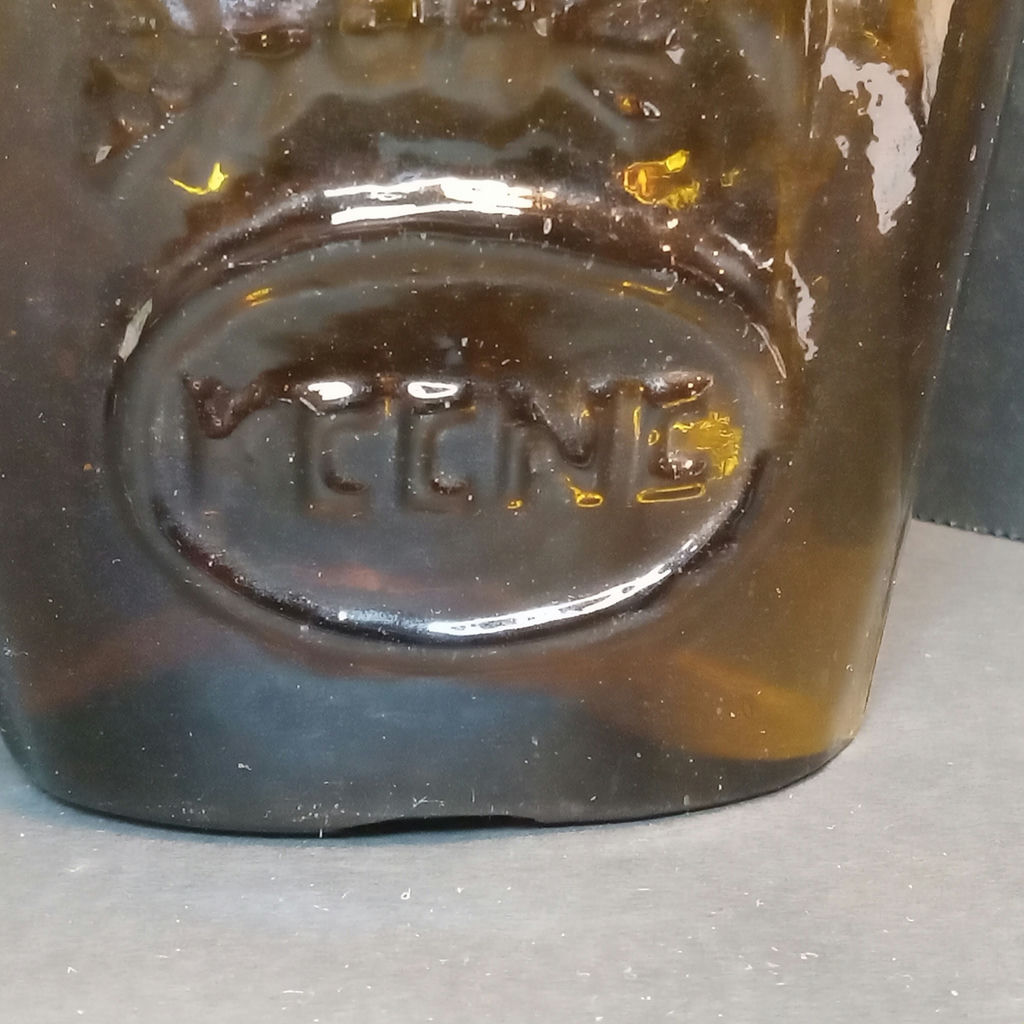 Antique Bottles & Collecting - image 3 of 18