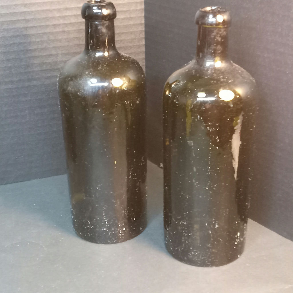 Antique Green Glass Bottles - image 7 of 15