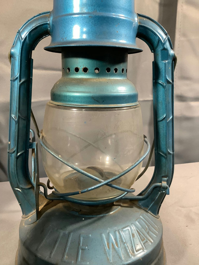 Vintage Dietz and Globe Railroad Lanterns - image 6 of 10