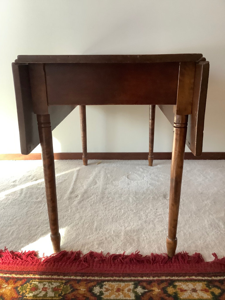 Antique Drop Leaf Table - image 2 of 7