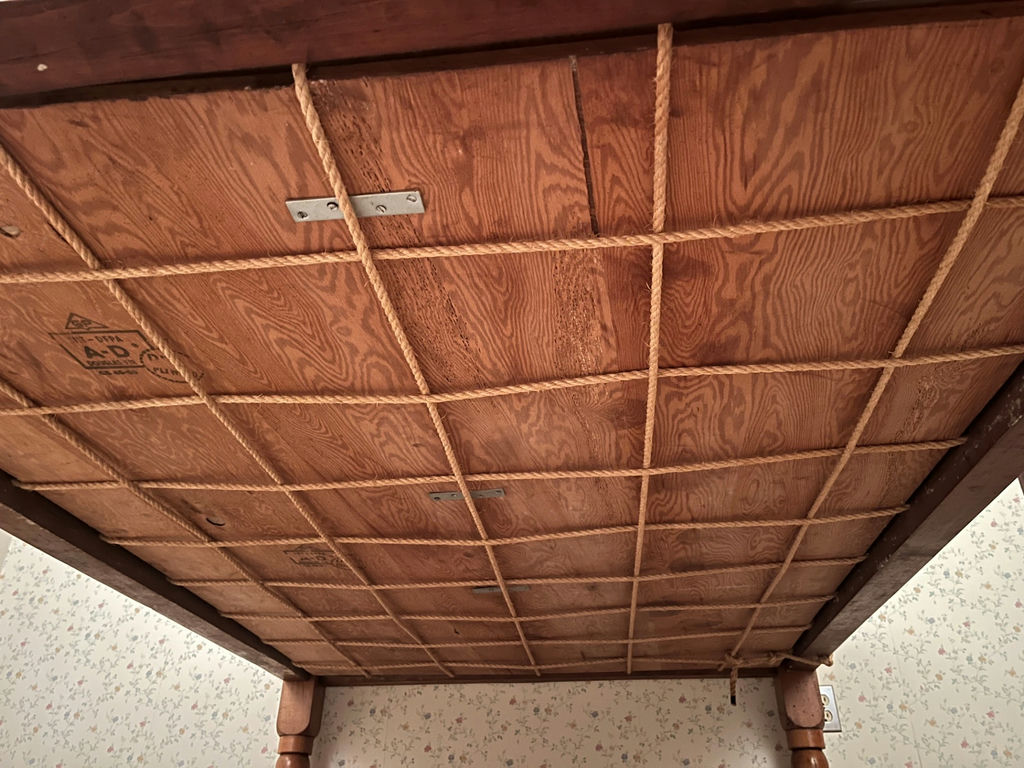 Antique Rope Beds - image 8 of 8