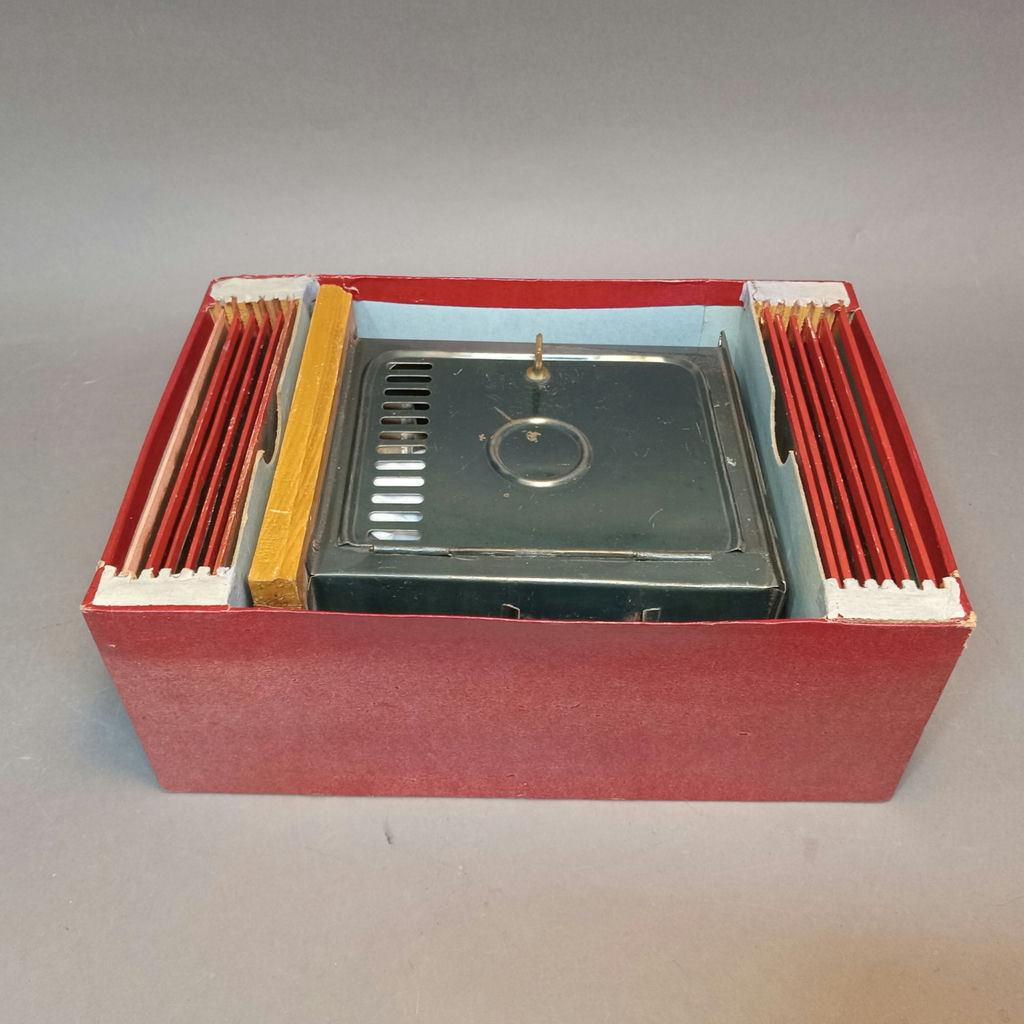 Antique Magic Lantern & Glass Plates - image 12 of 16