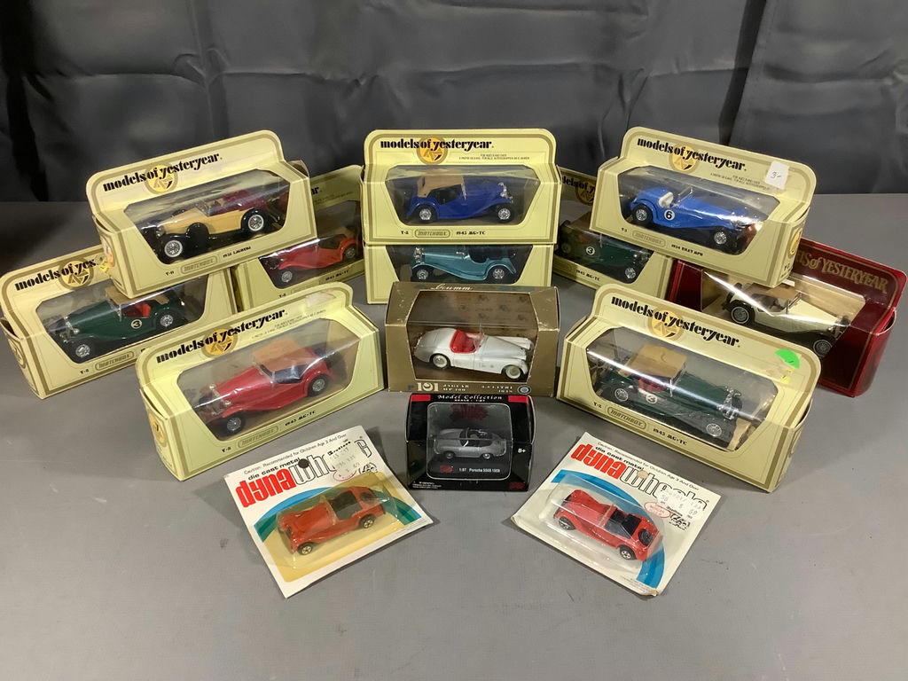 Vintage Model Cars - image 1 of 5