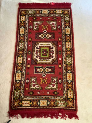 Wool Carpet - Image 1 of 1