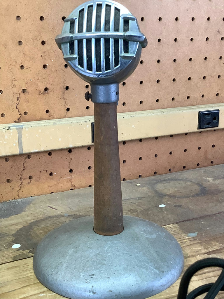 Vintage Microphones - image 5 of 10