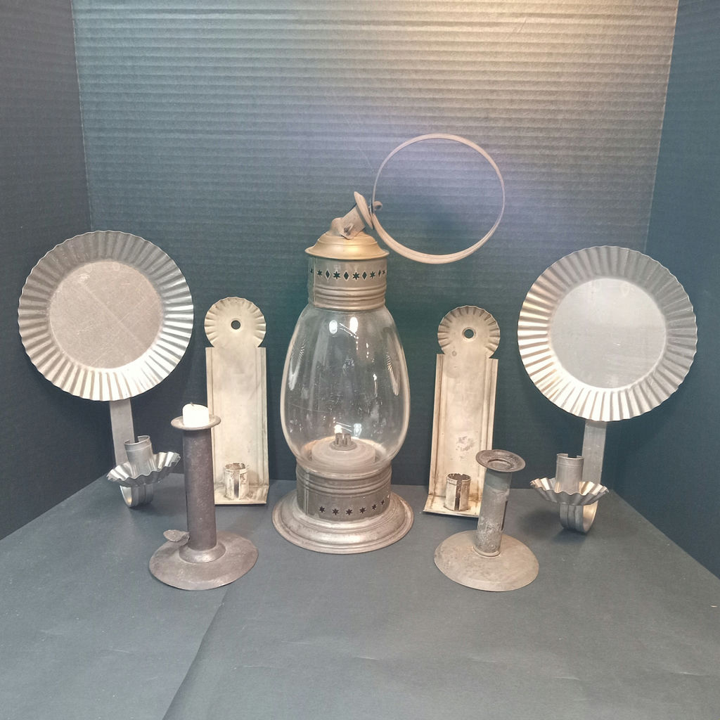 Antique Lighting - image 1 of 14
