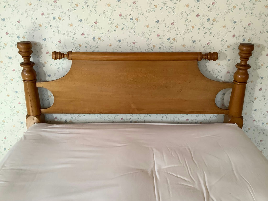 Antique Rope Beds - image 4 of 8