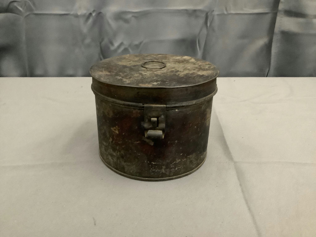 Antique Spice Tins - image 7 of 8