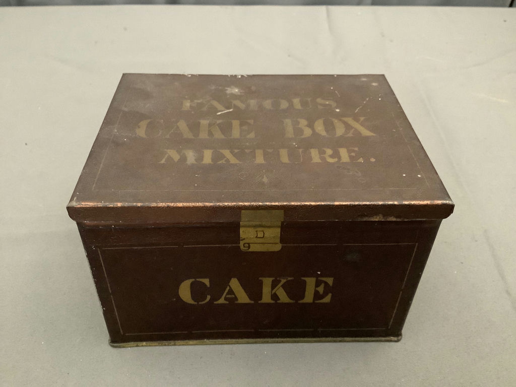 Smokey Containers - image 8 of 10