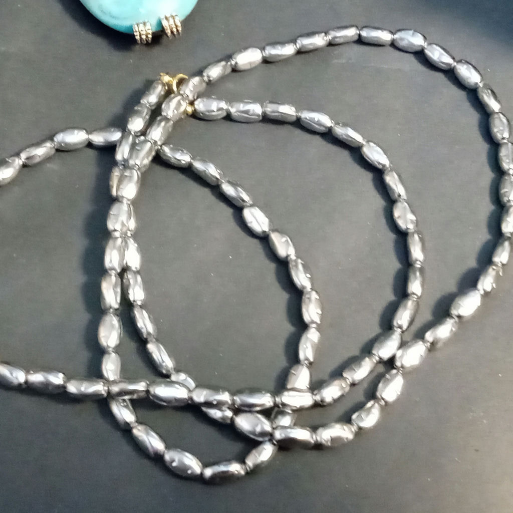 Ladies Costume Jewelry & Box - image 7 of 23