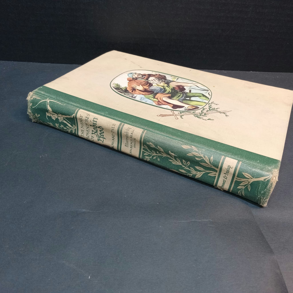 Vintage Tony Sarg's Treasure Book & More - image 15 of 17