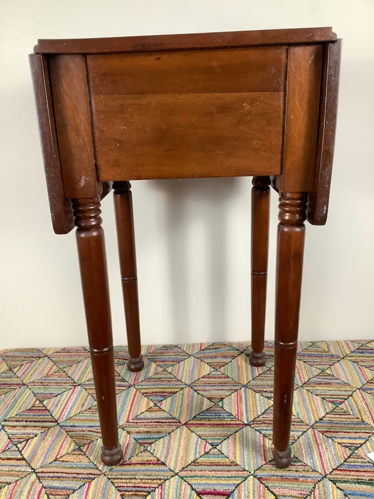 Antique Drop Leaf Side / Occasional Table - image 6 of 6