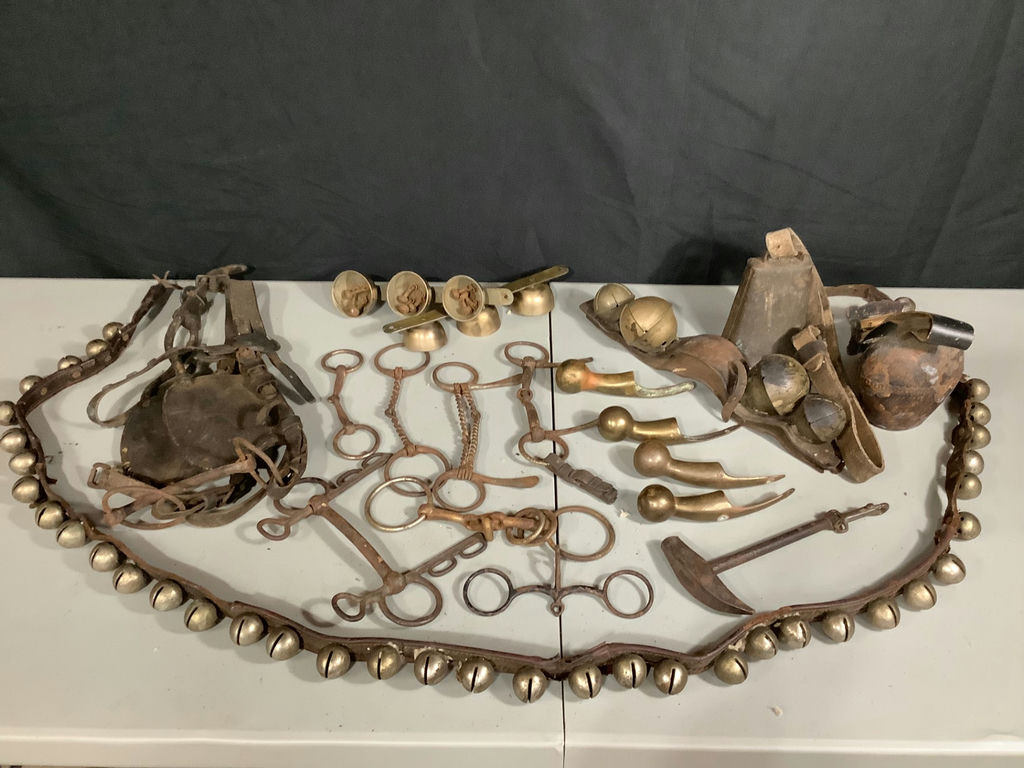Antique Horse Hardware - image 1 of 6