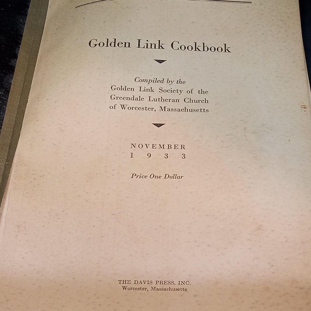 Vintage Kitchen / Light Reading - image 12 of 29