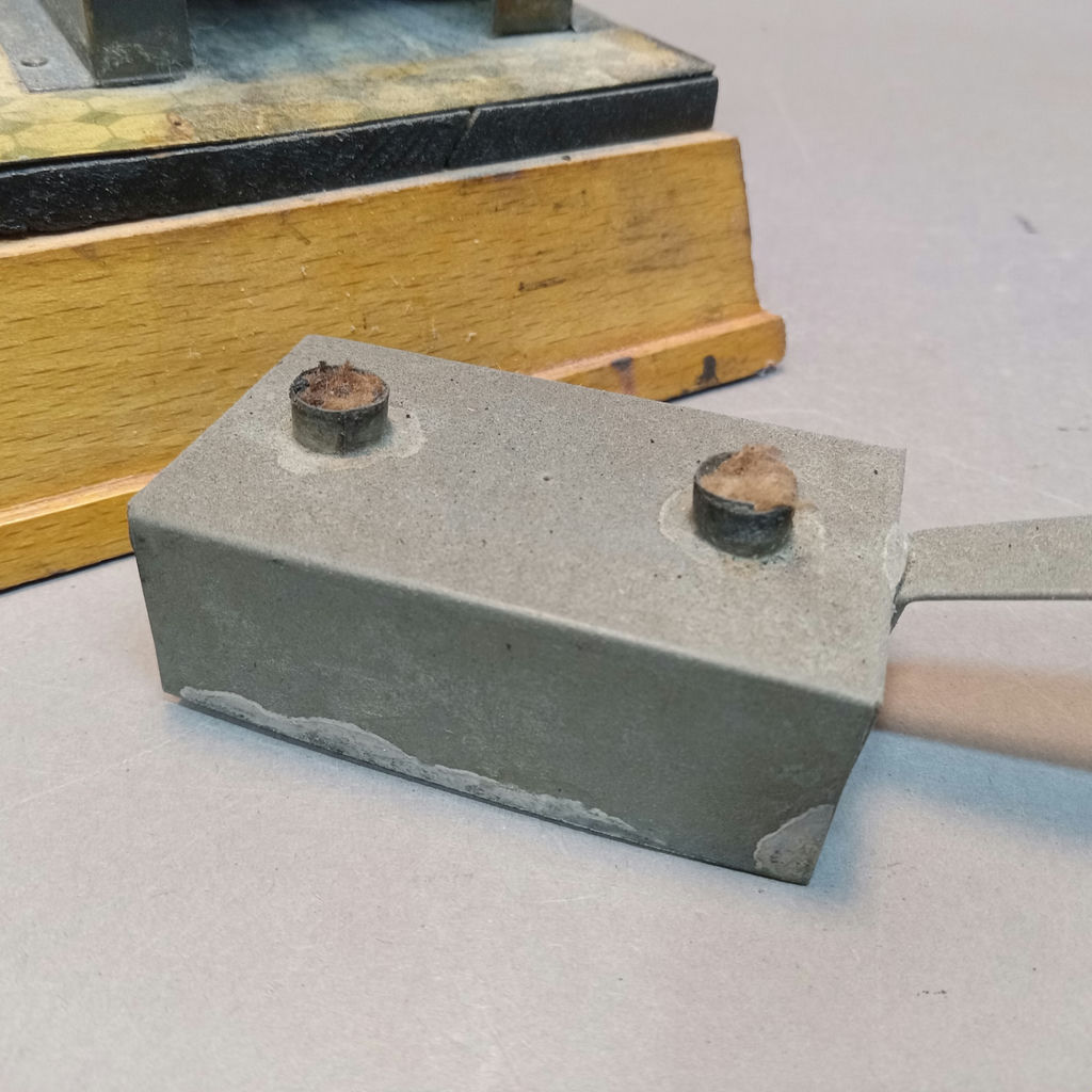 Antique Model Steam Engine - image 6 of 15