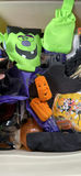 TOTE LOT - Halloween Decorations and Party Supplies Lot - thumbnail 6 of 7