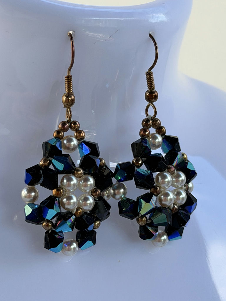 Assorted Handmade Beaded Earrings Collection - image 5 of 10