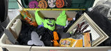 TOTE LOT - Halloween Decorations and Party Supplies Lot - thumbnail 2 of 7
