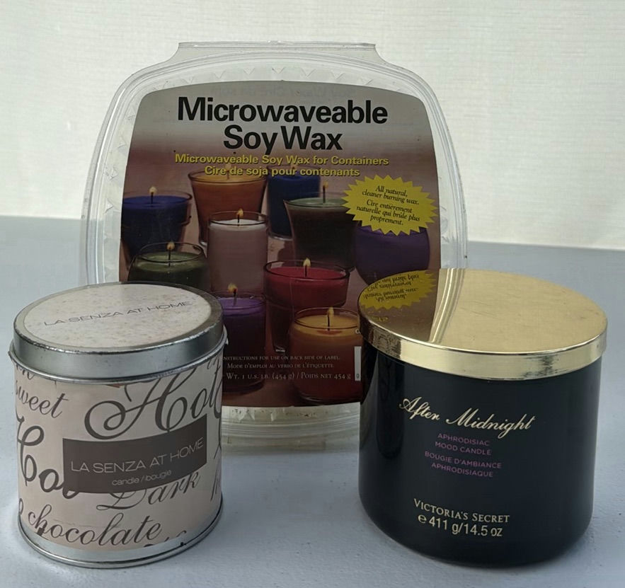 La Senza At Home and Victoria’s Secret Candles with Microwaveable Soy Wax - image 1 of 6