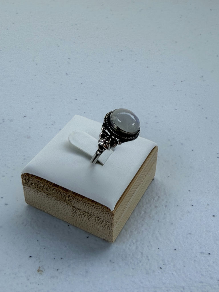 Silver Tone Oval Stone Ring - image 9 of 16