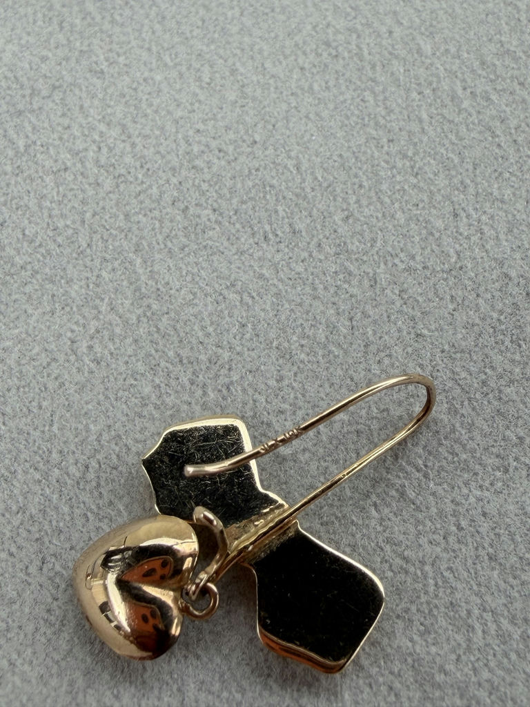 Pair of 10k Gold Bow and Heart Dangle Earrings - image 5 of 8