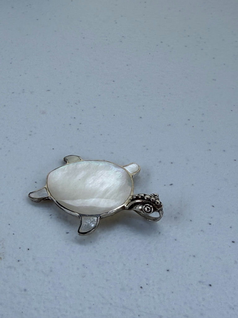 Sterling Silver Turtle Shaped Shell Pendant - image 6 of 9