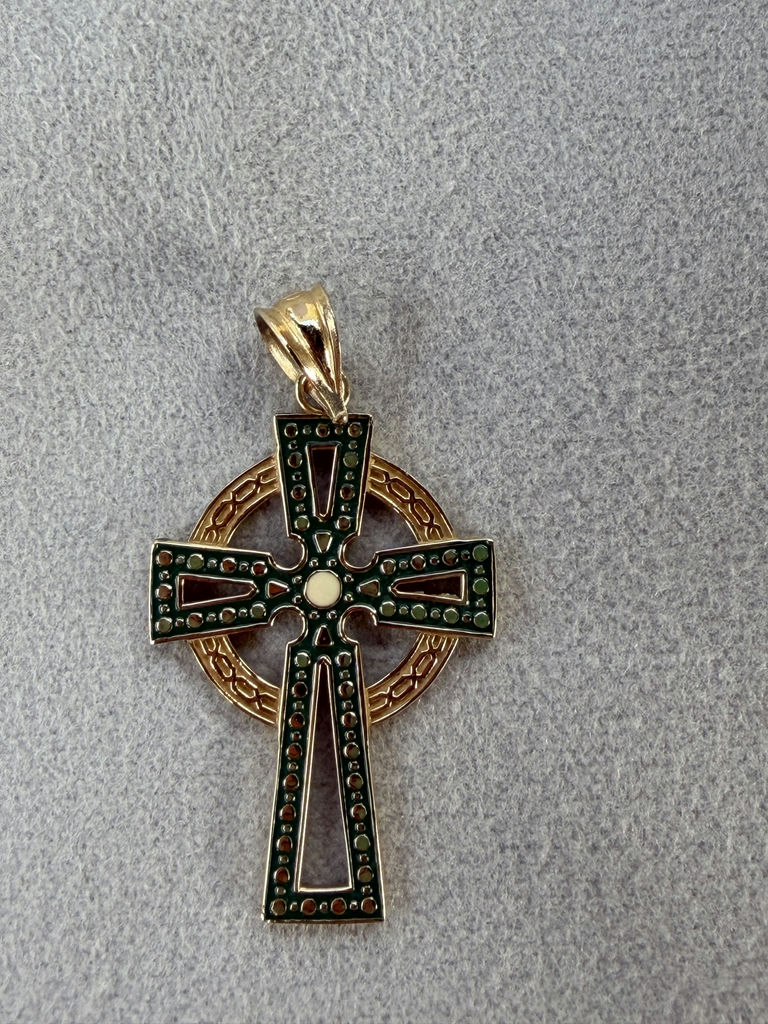14K Gold Celtic Cross Pendant - 2grams - image 3 of 10