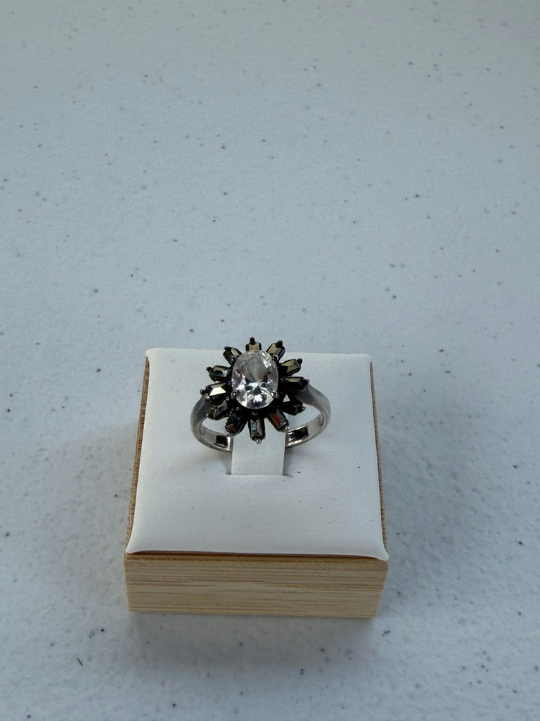 Sterling Silver Ring with Clear Center Stone And Metallic Accents - image 8 of 14
