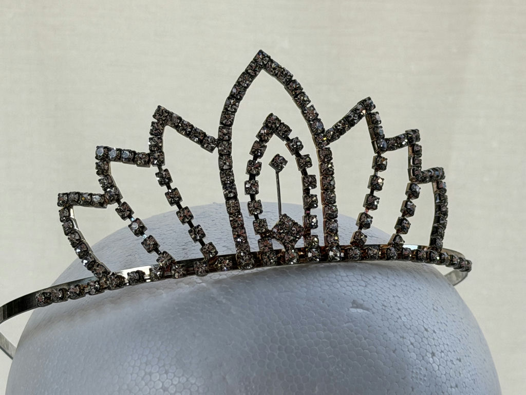 Rhinestone Tiara and Necklace Set - image 9 of 11