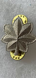 Miscellaneous Lot 9 Military Buttons and Pins - thumbnail 6 of 6