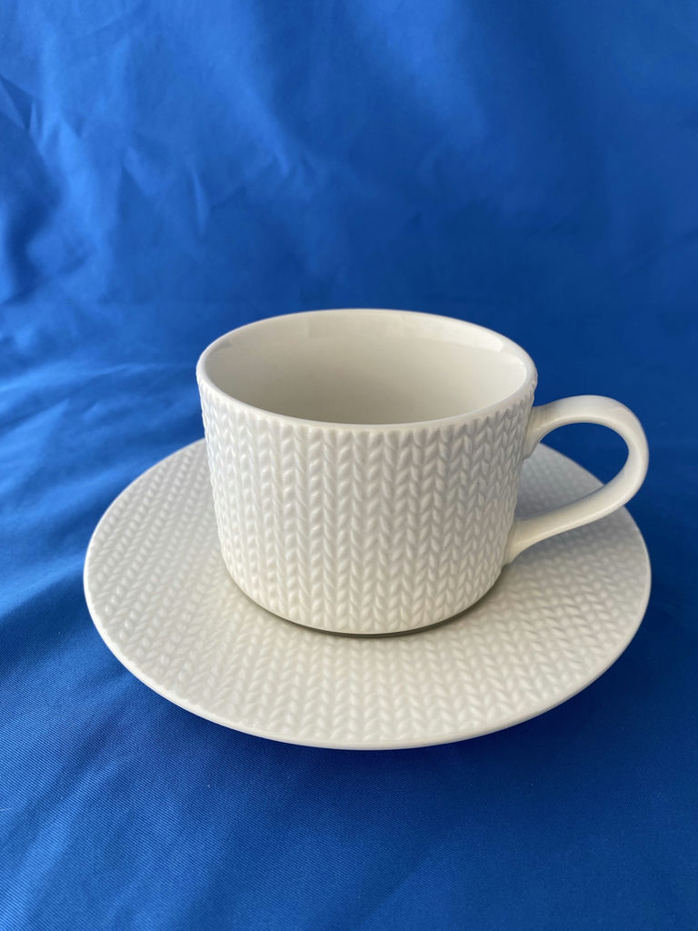 Coffee pot with 2 cups and saucers Alpine White - image 11 of 15