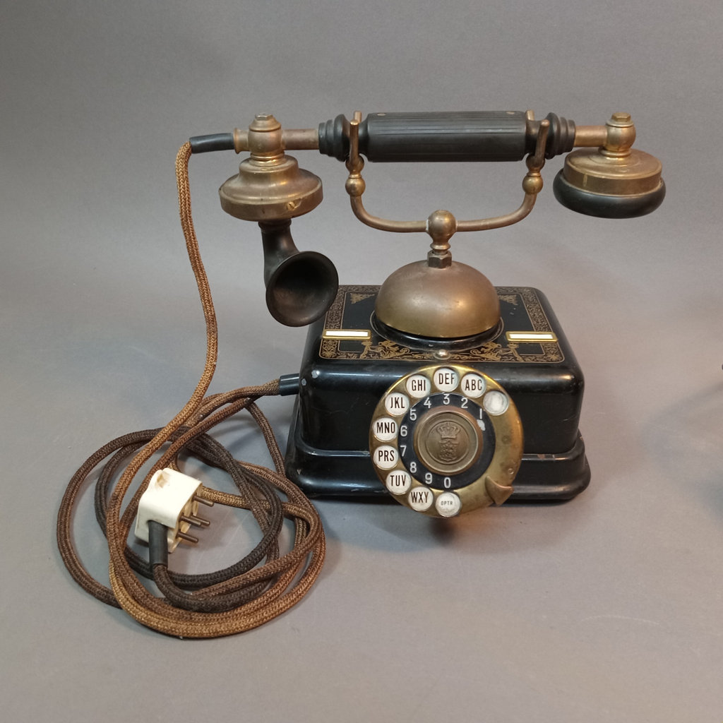 Antique Rotary Phones - image 2 of 21