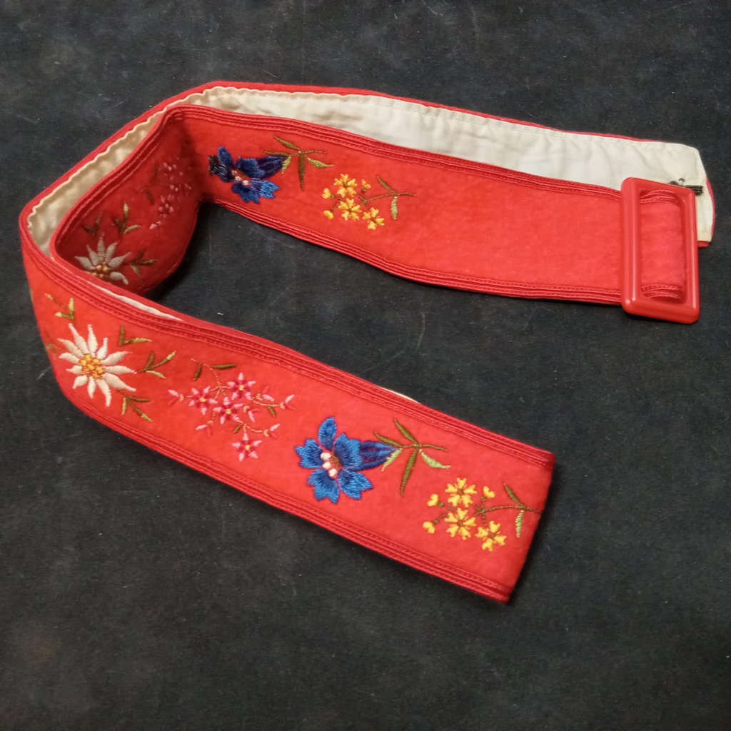 Vintage Accessories in Reds/Oranges/Blues - image 25 of 25