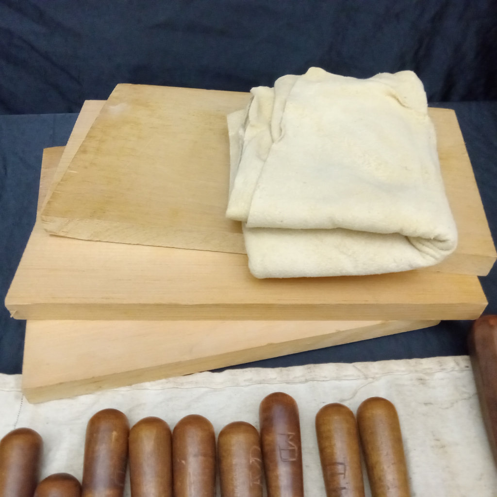 Wood Cutting / Linotype Tools - image 8 of 22