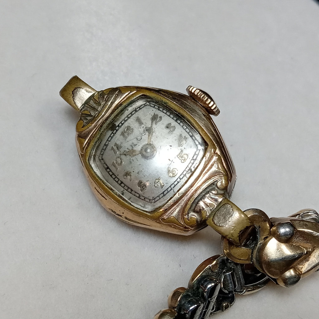 Vintage Ladies Wrist Watches - image 6 of 27