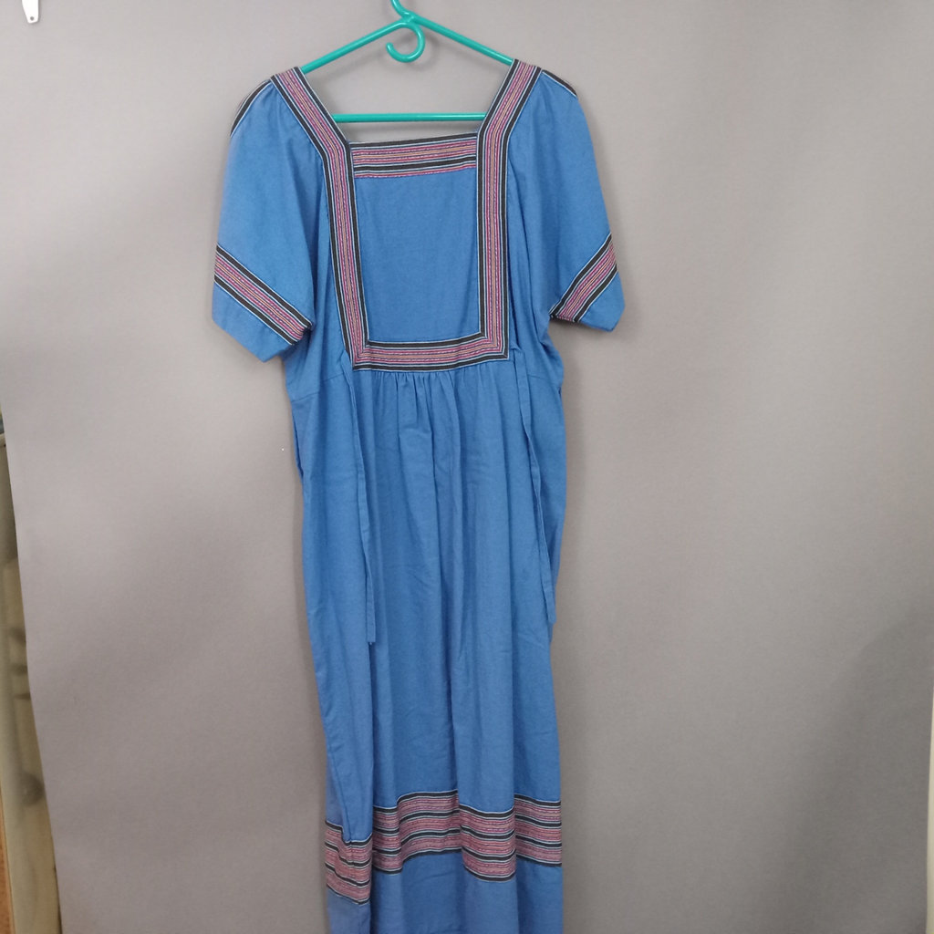 Vintage Thai Dresses - image 13 of 13