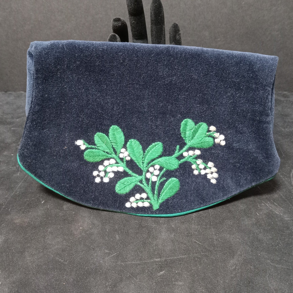 Vintage Silk Scarves/Wraps - image 20 of 22