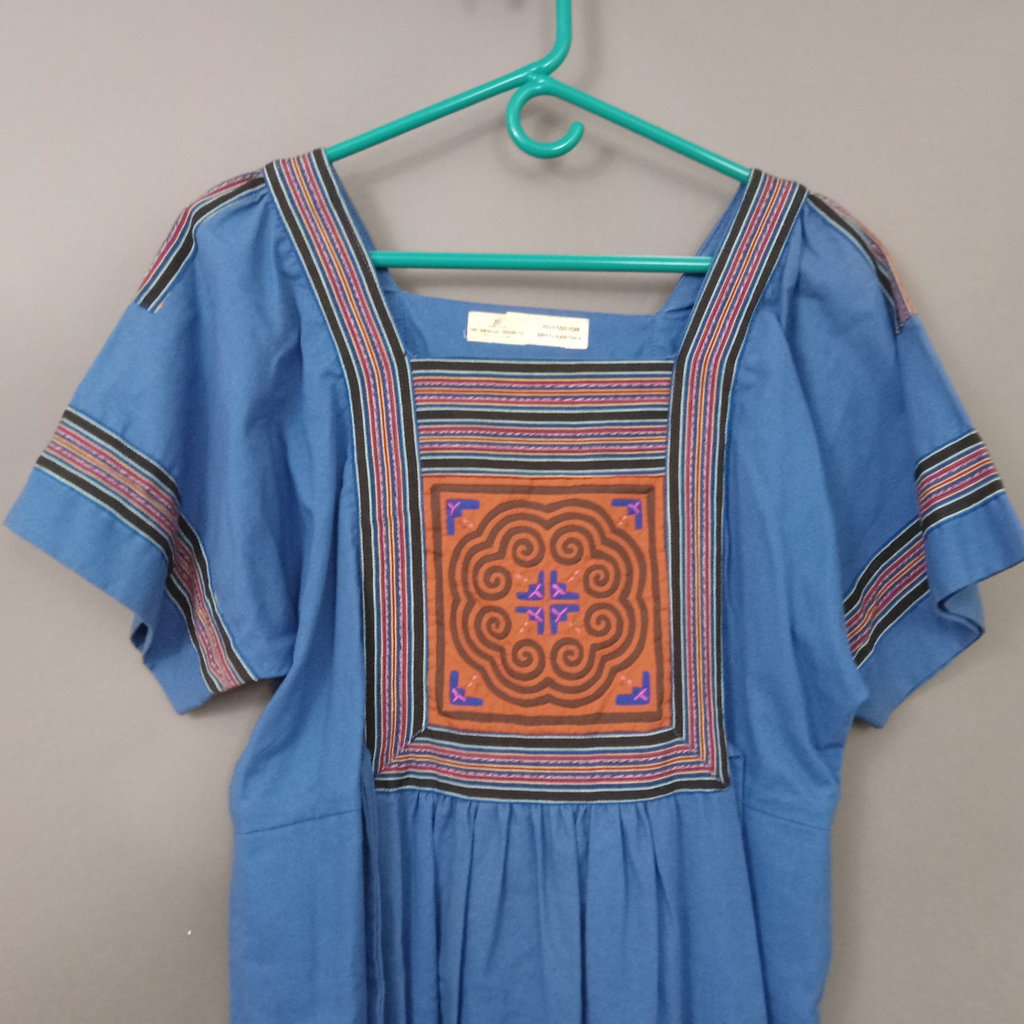 Vintage Thai Dresses - image 9 of 13