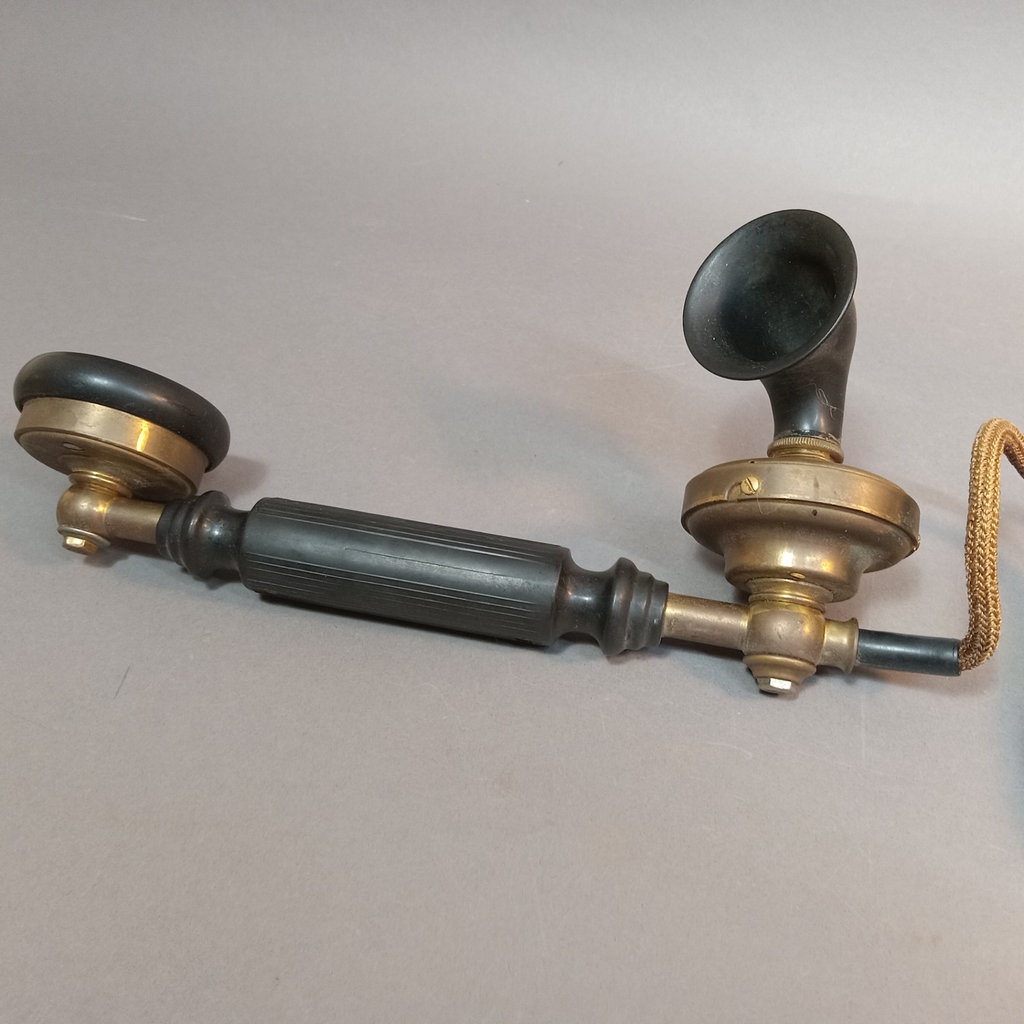 Antique Rotary Phones - image 7 of 21