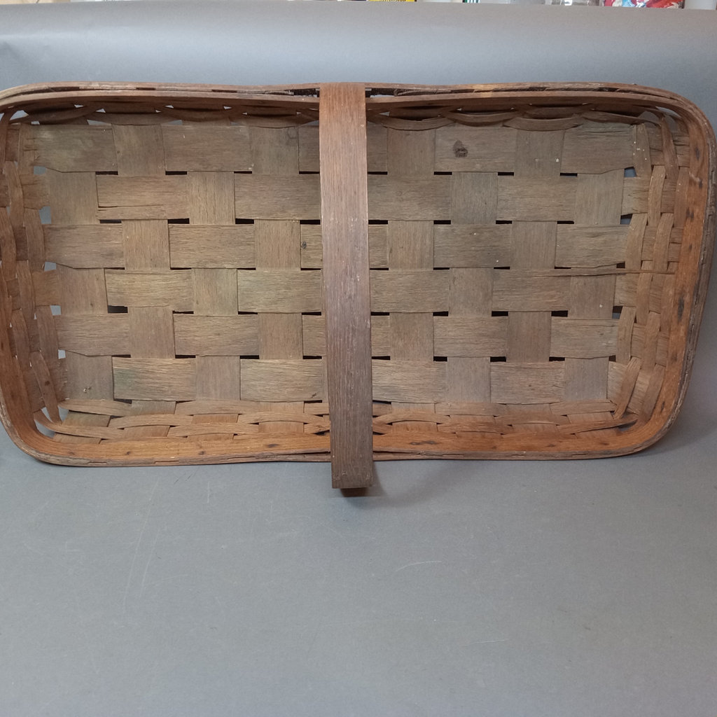 Echoes of Antique Decor - image 10 of 20