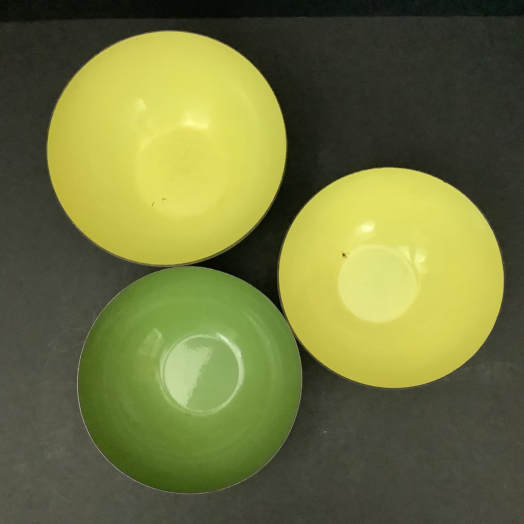 Wood, Metal and Fine Ceramic Serving Pieces - image 5 of 20