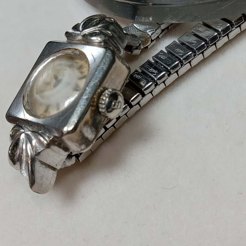 Vintage Ladies Wrist Watches - image 10 of 27
