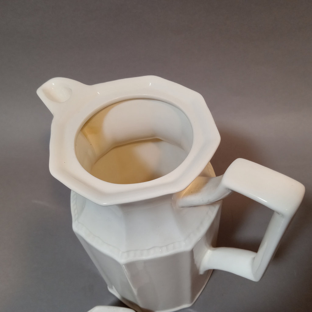 Ceramic Pitcher & Pots de Creme - image 16 of 18