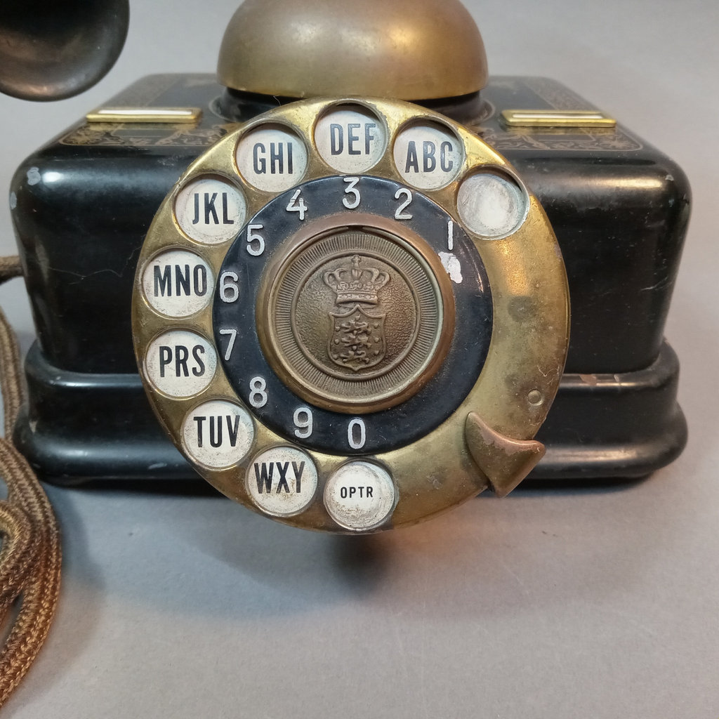 Antique Rotary Phones - image 3 of 21
