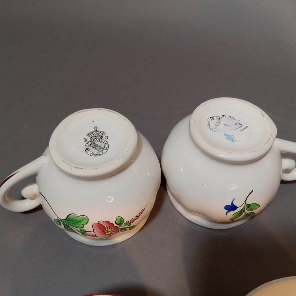 Ceramic Pitcher & Pots de Creme - image 4 of 18