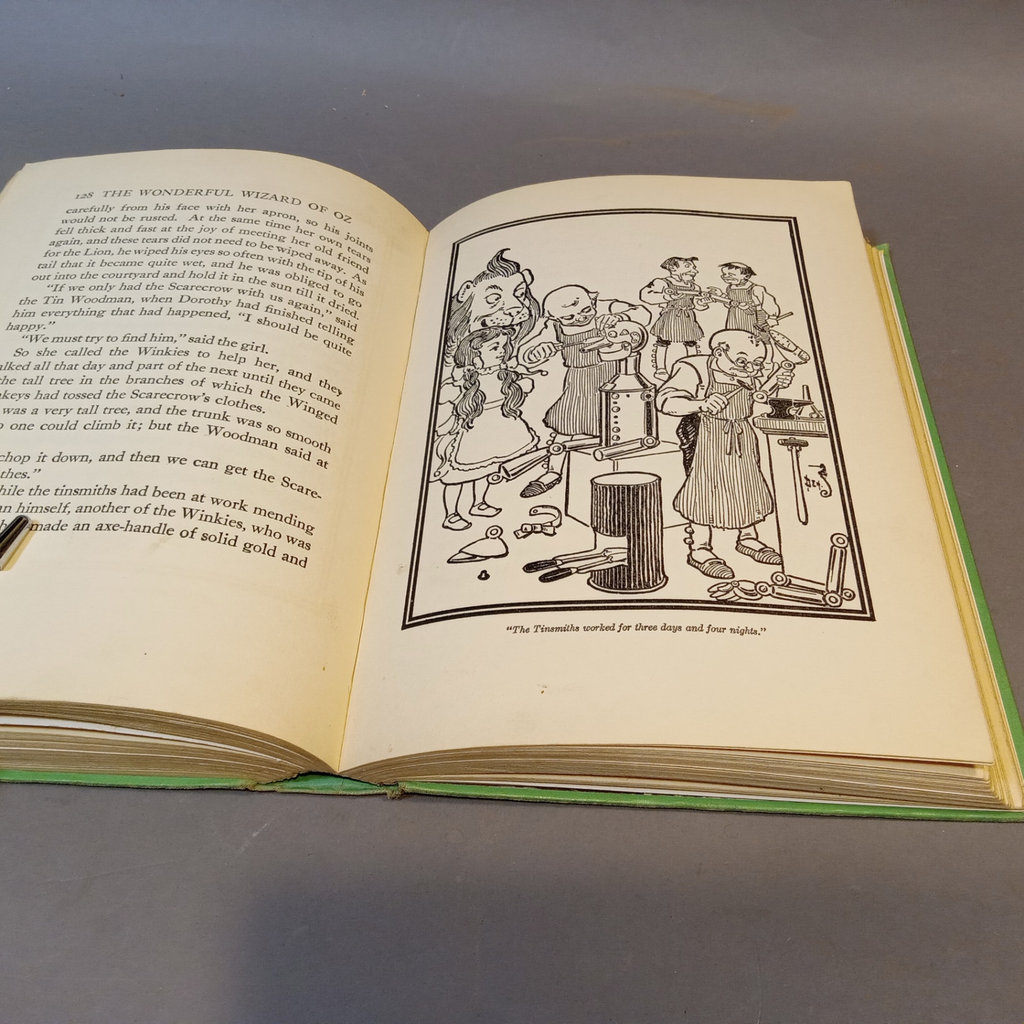 Baum's Wizard of Oz / W.W. Denslow illus. - image 7 of 10