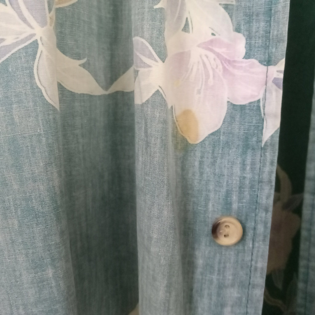 Vintage Hawaiian Shirts - image 24 of 26
