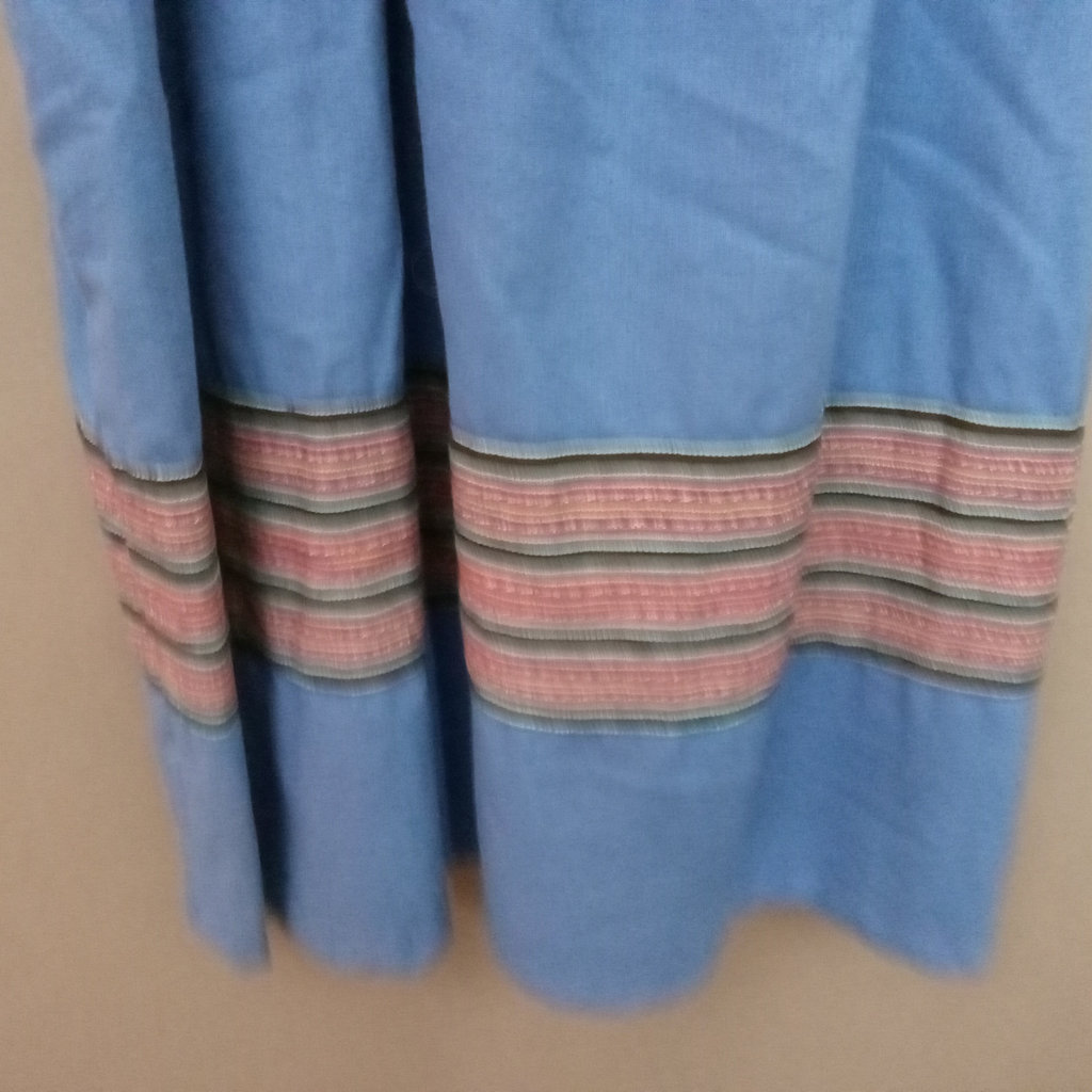 Vintage Thai Dresses - image 10 of 13