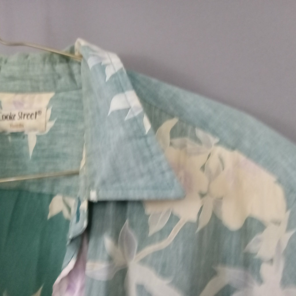 Vintage Hawaiian Shirts - image 25 of 26